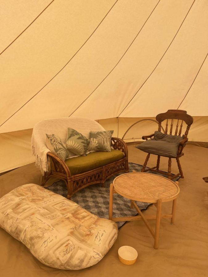 Hawthorne Field - Shoreline Escapes Luxury tent